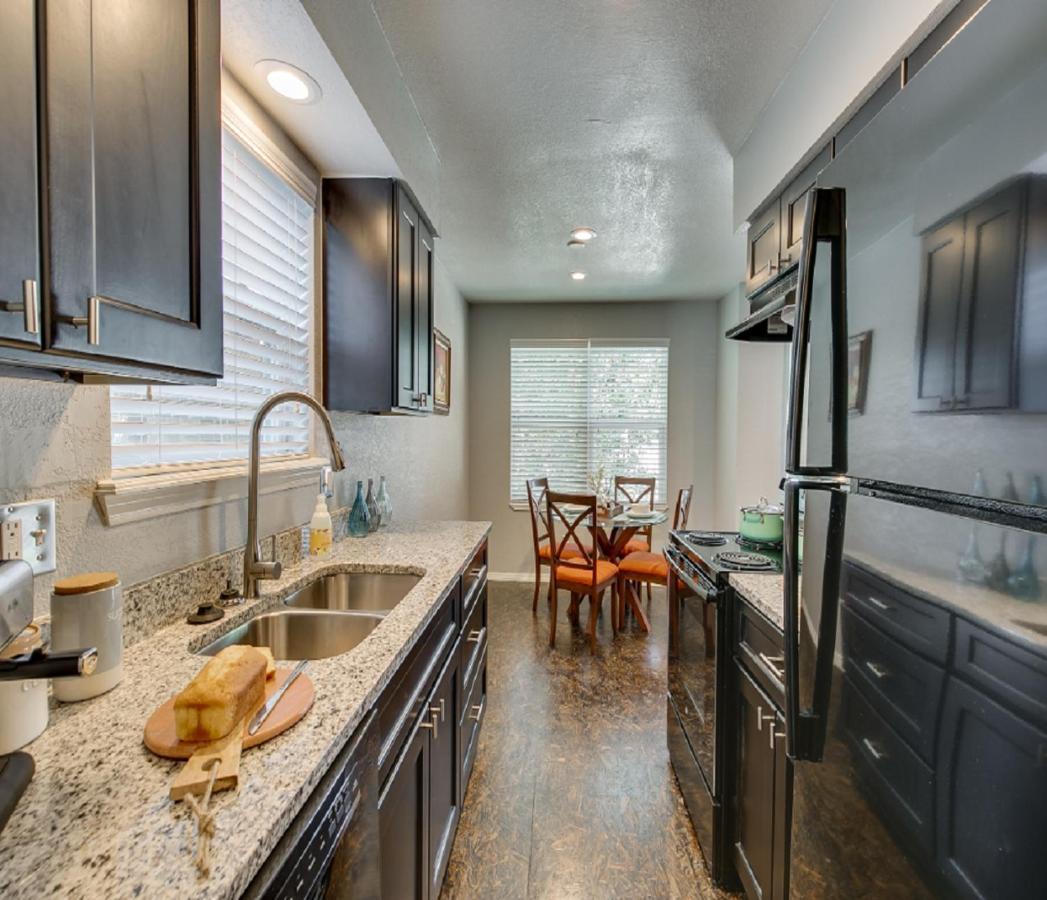 Evie'S Campus-Close 2 Bedroom Luxury Oklahoma Stadt Exterior foto