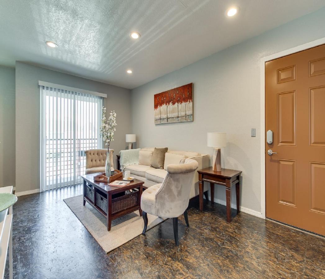 Evie'S Campus-Close 2 Bedroom Luxury Oklahoma Stadt Exterior foto